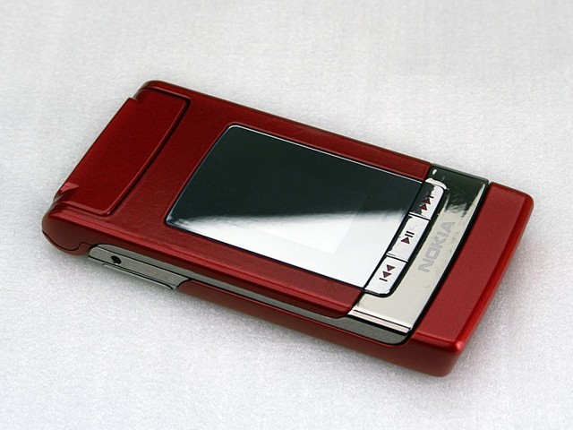 翻盖手机的另类复活